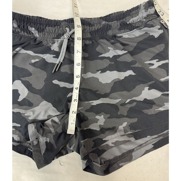 Athleta Girl All Play 3" Short Girl's Sz XXL 16 Athletic Black Camo Zip Pockets - Picture 4 of 9